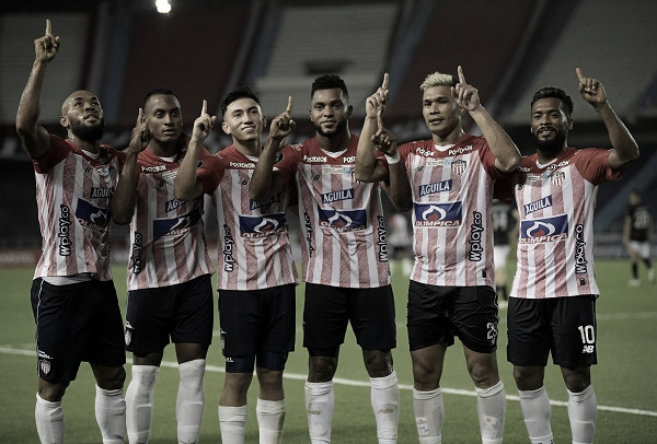 Junior goleó a Caracas y avanzó en Copa Libertadores