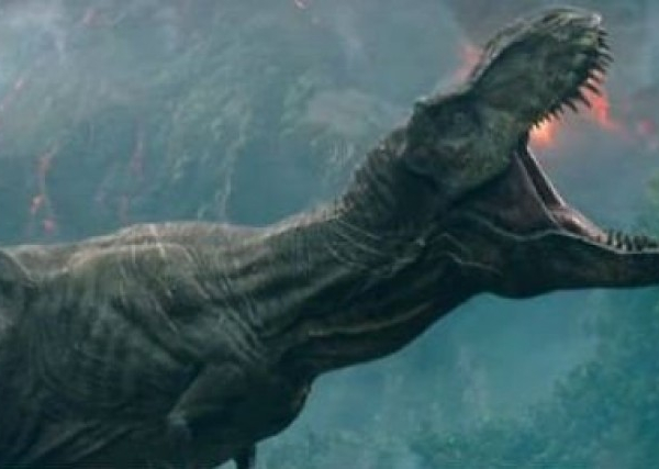 'Jurassic World: Reino Ameaçado' ganha trailer eletrizante
