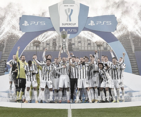 É campeão!
Juventus bate Napoli no segundo tempo e fatura título da Supercoppa 2020