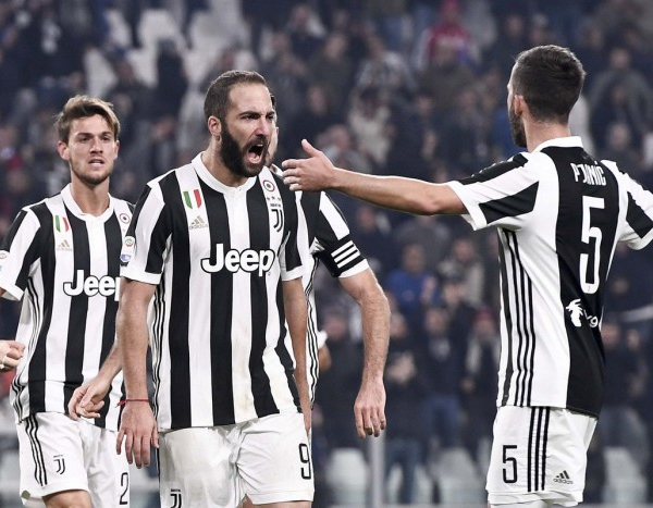 Juventus - Spal: le pagelle. Bernardeschi super, bene Dybala e Higuain