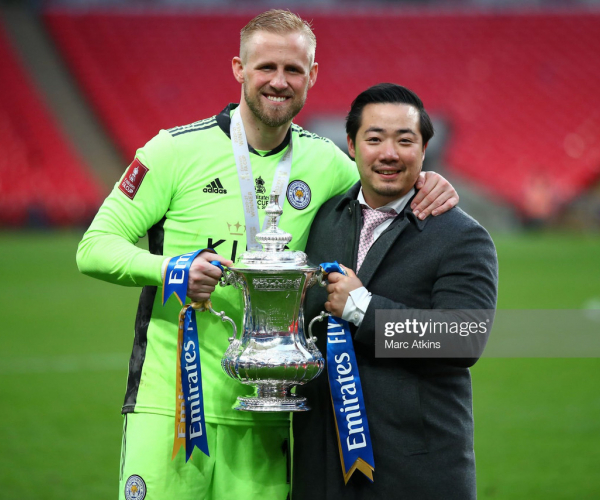 Nice agree personal terms to sign Kasper Schmeichel from Leicester City