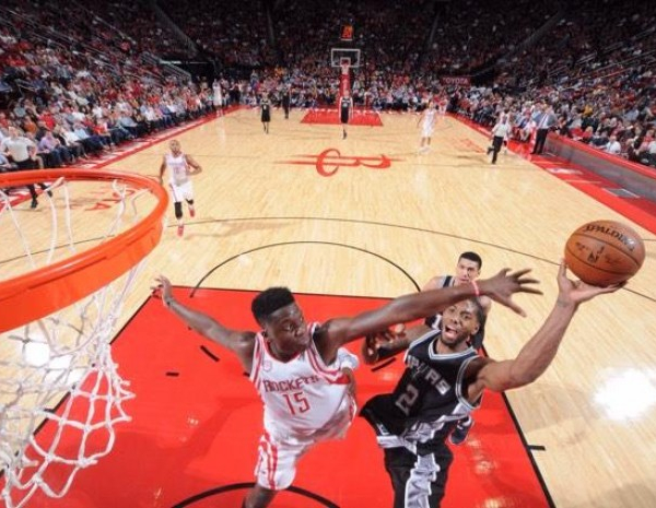 NBA - Vittorie esterne per Spurs e Clippers, sconfitti Houston e Minnesota