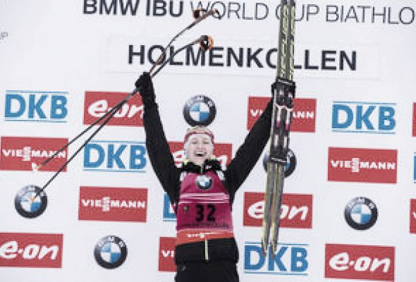 Biathlon, sprint donne Holmenkollen: Domracheva piazza la zampata e diventa leader della classifica di Coppa del Mondo!