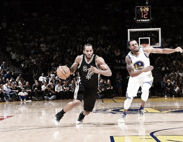 Nba opening night, dominio Spurs a casa Golden State (100-129)