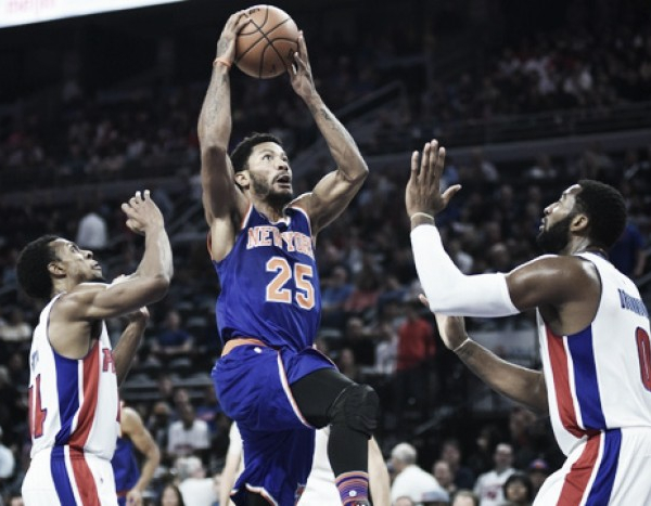 New York Knicks defensive struggles and late game troubles cost them game against Detroit Pistons