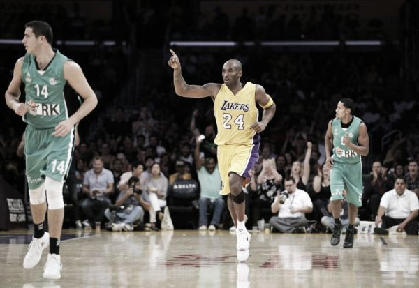 Los Lakers ganan y Kobe Bryant calienta motores