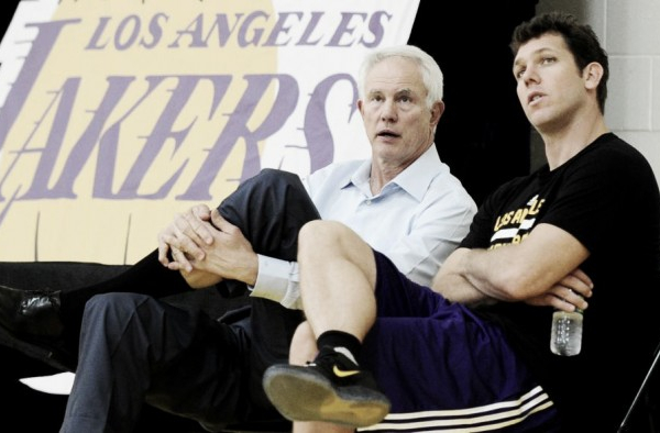 Nba, Mitch Kupchak e i giovani Lakers