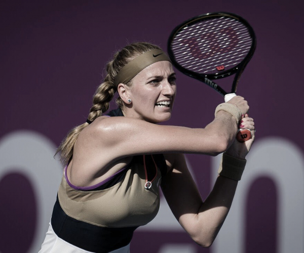 Kvitova eleva su confianza y desafía en semifinales a la intratable Pegula