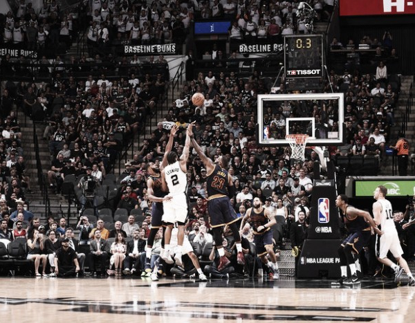 NBA, prima prova di forza dei San Antonio Spurs
