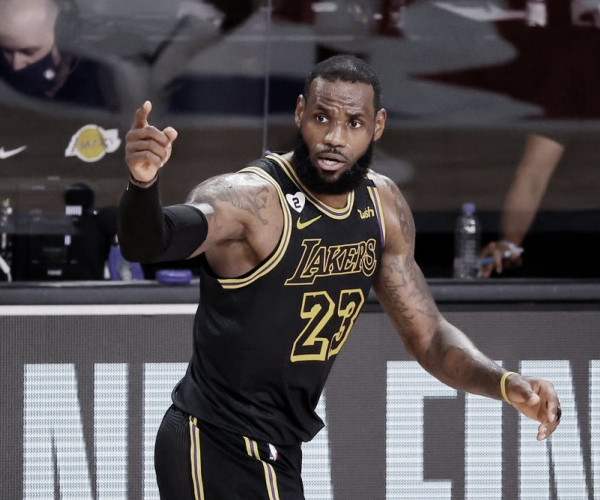 LeBron James cita Kobe ao falar de vitória no Jogo 2 da NBA Finals 2020: "Queremos homenageá-lo em quadra"