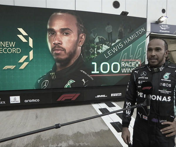 Hamilton conquista 100ª vitória na Fórmula 1 no maluco e molhado GP da Rússia 2021
