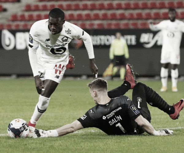 Lille vence Rennes fora de casa e segue na cola do PSG na Ligue 1