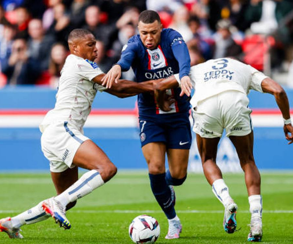Highlights and goals of Lille 1-1 PSG in Ligue 1