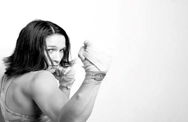 “Leading The Charge”: Interview With Professional Boxer Lita Mae Button