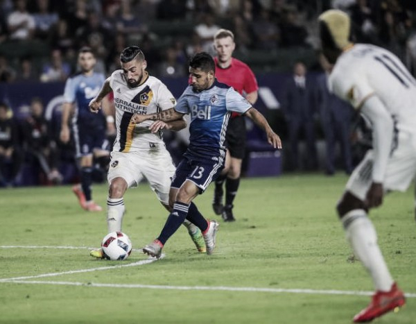 Los Angeles Galaxy and Vancouver Whitecaps play to a 0-0 stalemate