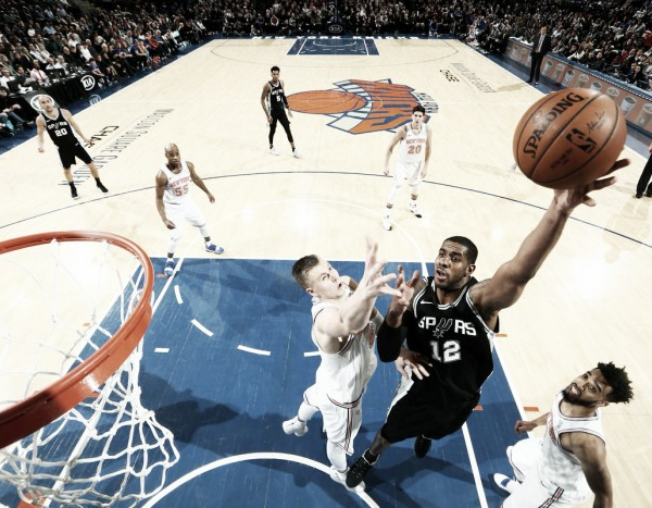 NBA, gli Spurs passano a New York (91-100)