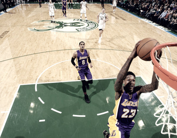 NBA - I Lakers sorprendono i Bucks, Miami fa tredici a Brooklyn