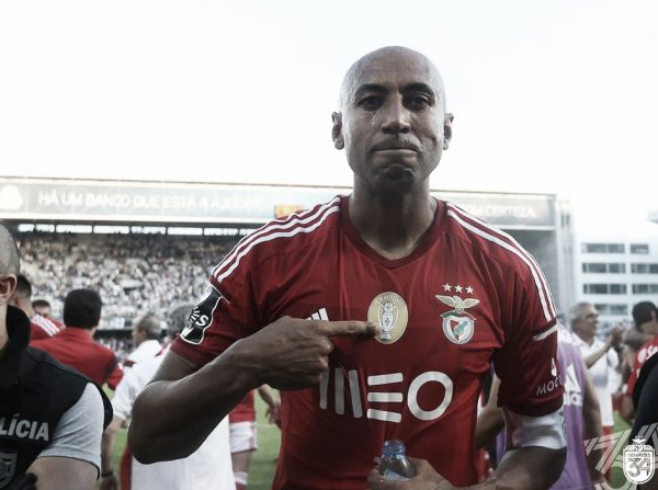 Festa estragada no Marquês: «O Benfica não é isso não» grita capitão Luisão