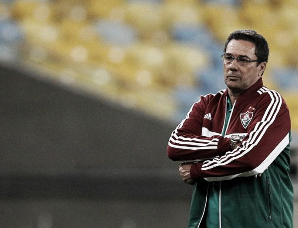 Segundo jornalista, Vanderlei Luxemburgo não é mais treinador do Fluminense