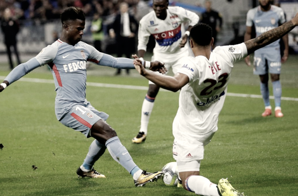 El Mónaco y el Lyon juegan en un match por la Copa de la Ligue 1