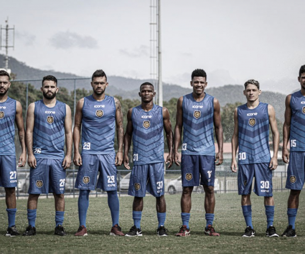 Madureira anuncia a contratação de sete jogadores para disputar o estadual