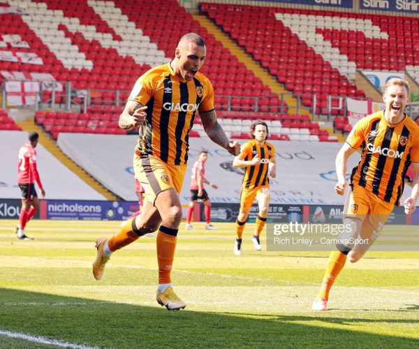 Lincoln City 1-2 Hull City: Tigers promoted following hard fought win at Lincoln
