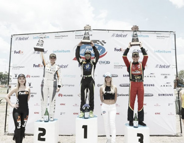 Mara Reyes sigue sumando podios en la Súper V8 Challenge