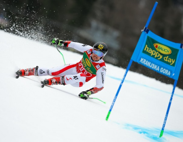 Sci alpino: Hirscher ipoteca gara e Coppa a Kranjska Gora