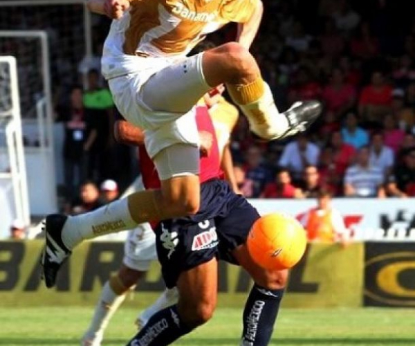 Marco Palacios: “Jugador que no juegue con garra en Pumas no sirve”