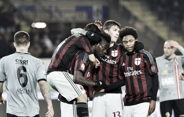 Al Milan basta un rigore di Balotelli: Alessandria KO, ma tutto si decide a San Siro