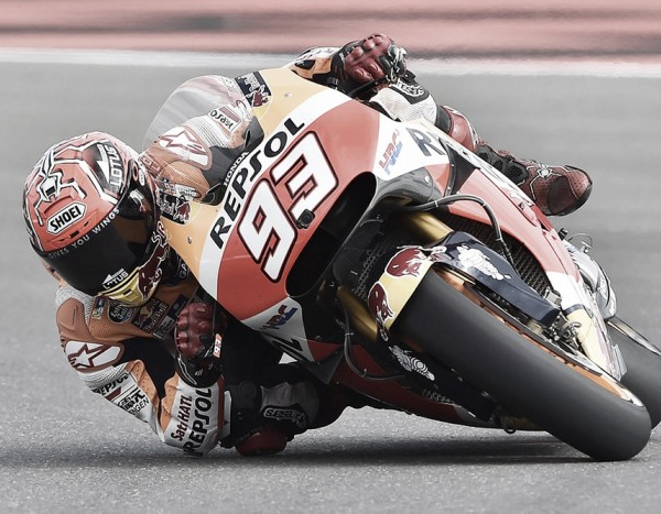 Marc Marquez aggressively claims pole for Catalan GP with extraordinary lap time