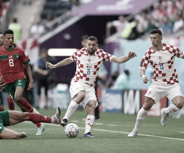 Em jogo de poucas chances, Marrocos e Croácia abrem grupo F da Copa com empate