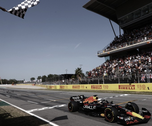 Verstappen vence em Barcelona com dobradinha da Red Bull e toma liderança do campeonato