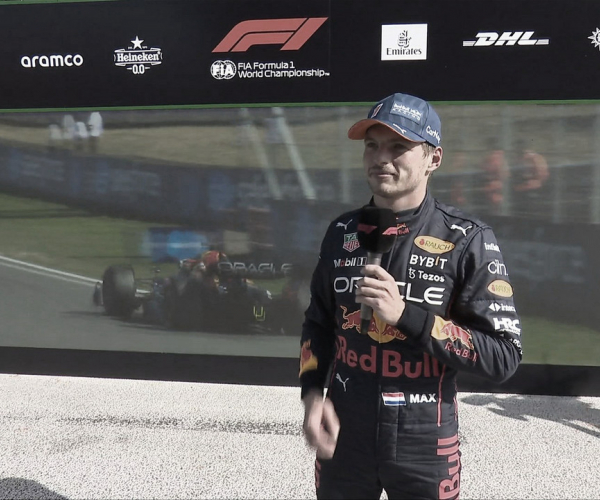 Em casa, Verstappen conquista pole position e larga na frente no GP da Holanda