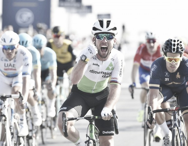 Dubai Tour, ecco Cavendish allo sprint. Viviani nuovo leader