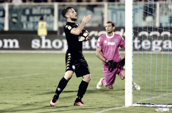 Napoli - Pescara, Serie A 2016/17 (3-1): Tonelli-Hamsik-Mertens, accorcia Caprari nel finale