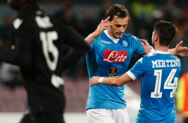 Il Napoli verso la Champions League, Sarri ed i suoi dubbi: Mertens o Gabbiadini a Lisbona?