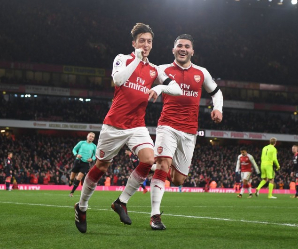Premier League - L' Arsenal rifila una sonora manita all'Huddersfield, all'Emirates Stadium finisce 5-0