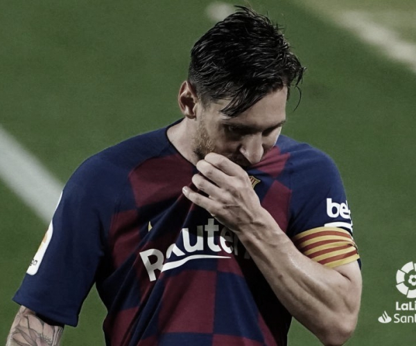 Messi analisa temporada do Barcelona após vice na LaLiga: "Equipe
muito irregular"