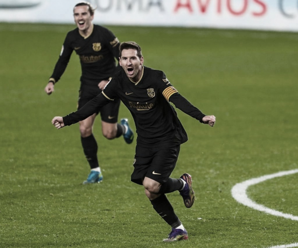 Com show de Griezmann e Messi, Barcelona goleia Granada em LaLiga