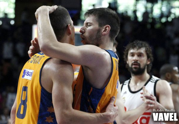 Fotos e imágenes del Real Madrid-Valencia Basket del segundo partido de las semifinales ACB