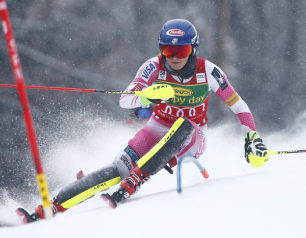 Sci alpino, Maribor - Slalom Speciale: Shiffrin in testa dopo la prima manche, out Zuzulova