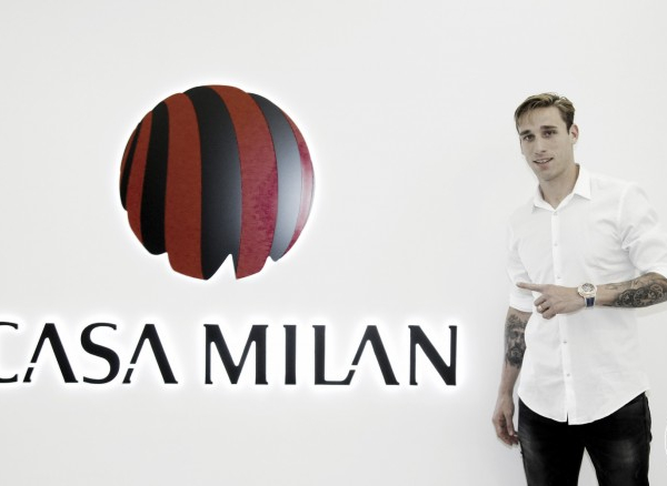 Milan encerra novela e oficializa contratação do argentino Lucas Biglia