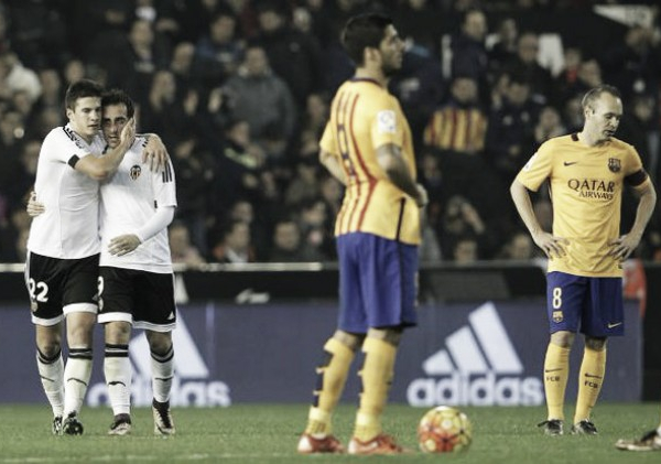 Liga, Santi Mina stoppa il Barcellona: al Mestalla è 1-1 con il Valencia di Neville