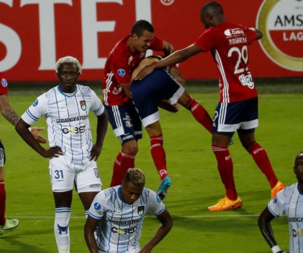 Resumen y goles: 9 de Octubre 3-2 Medellín en Copa Sudamericana 2022