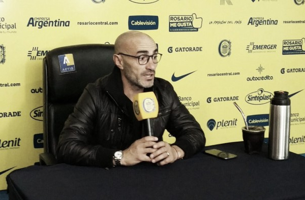 Paolo Montero: "Si no hay inconvenientes, este será el equipo"