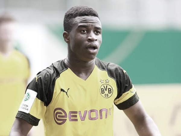 Jovem do BVB, Youssoufa Moukoko é sondado pela Seleção Alemã