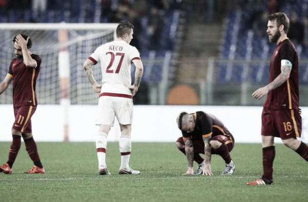 Milan - Roma in Serie A 2016 (1-3): i giallorossi chiudono terzi, i rossoneri settimi e tra i fischi di San Siro