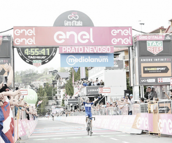 Giro d'Italia, Yates si stacca a Prato Nevoso. Tappa a Schachmann