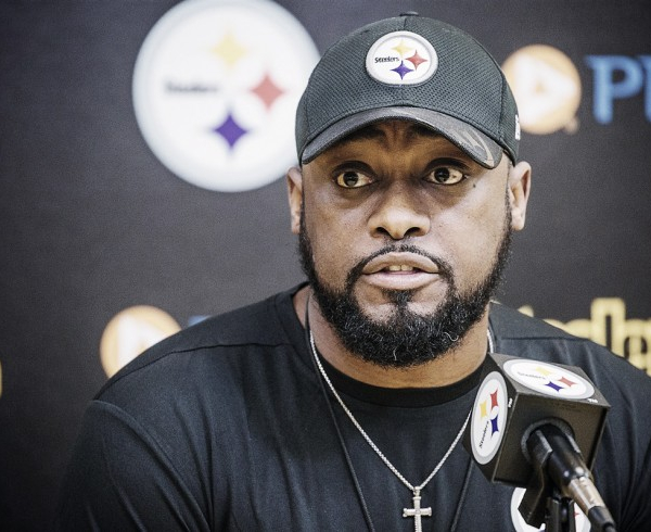 The Pittsburgh Steelers extend Mike Tomlin's contract